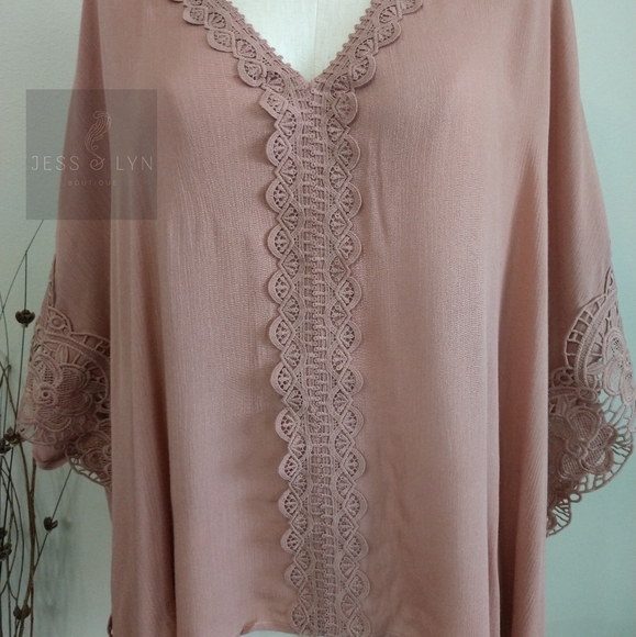 🆕FREYA- Blush Pink Boho Flowy Oversized Blouse w/Lace Detail - Picture 11 of 16